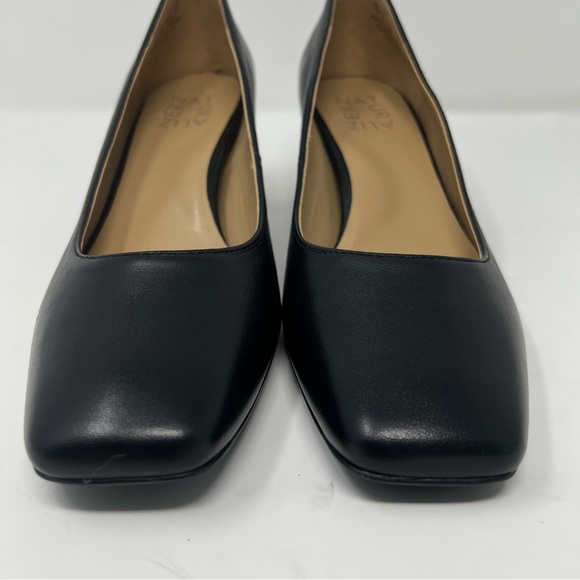 Naturalizer Black Leather Heels - Picture 3 of 8